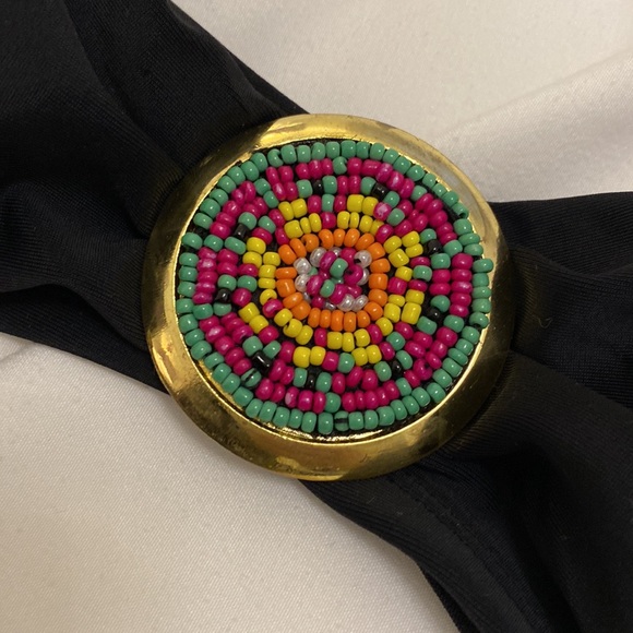 Cutest bathing suit with a pop of colour from Target - Picture 2 of 6